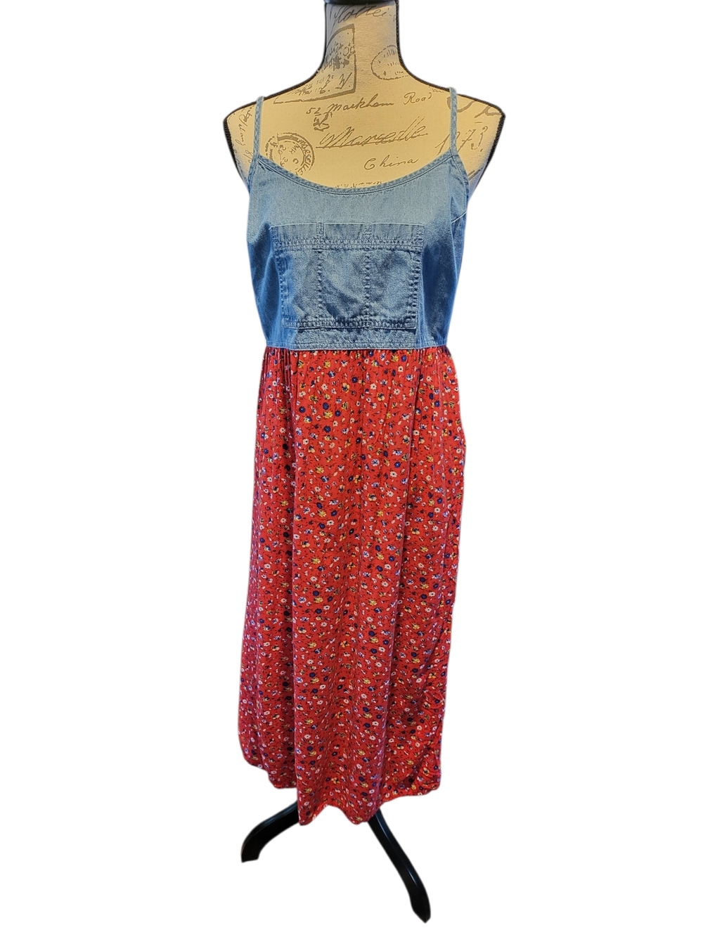 California Concepts Denim Floral Midi Sundress Size 12P Petite Cottagecore - Picture 2 of 6